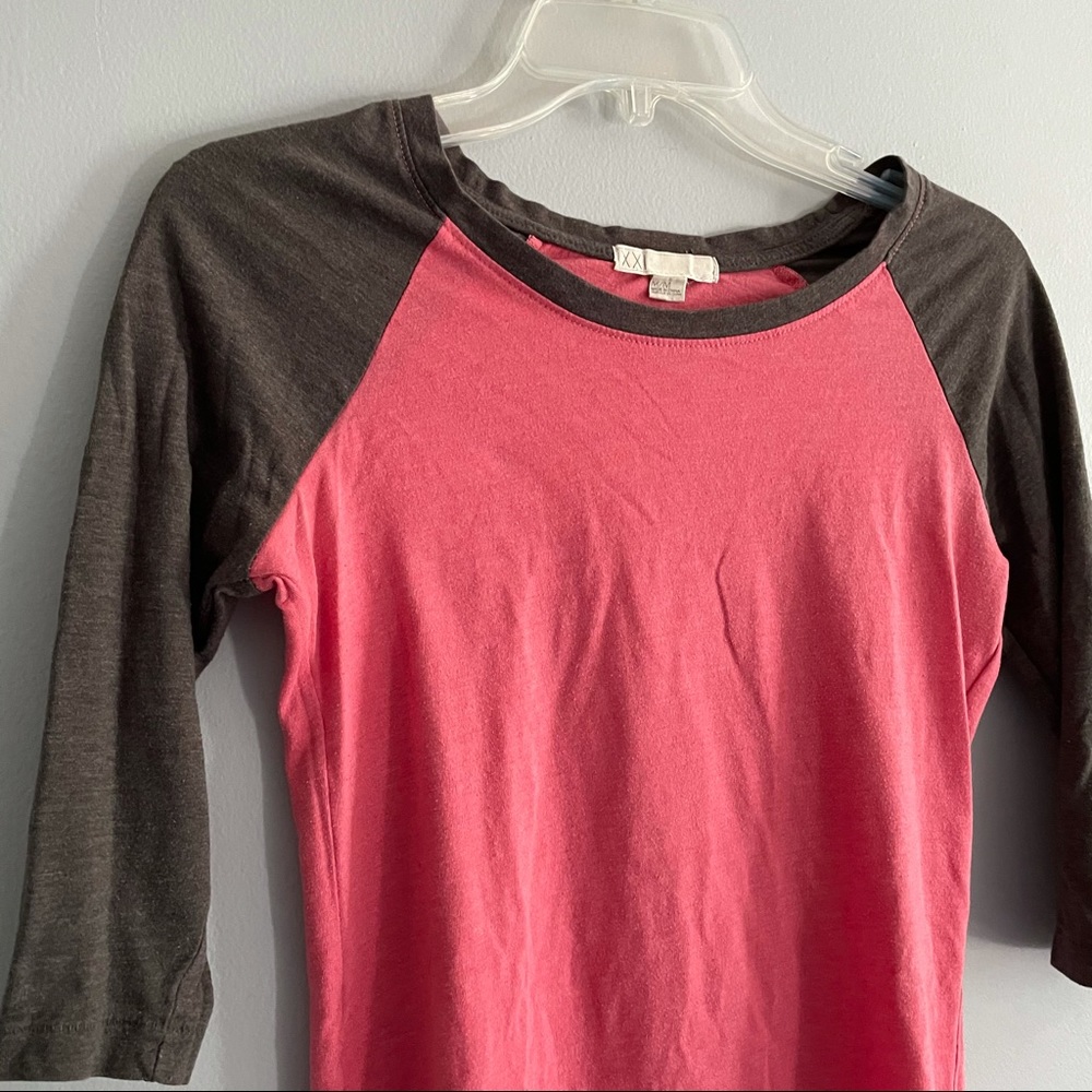 Pink/Melon and Grey "Baseball" Tee M